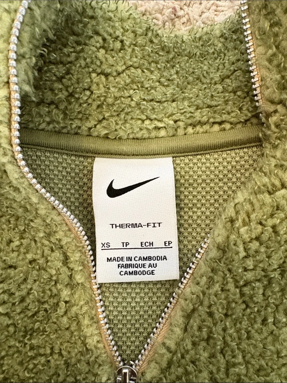 Nike Air Olive Green Fleece Half-Zip Cropped Pullover & Jogger Set